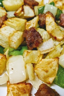 Air Fryer Sausage, Potato & Bell Pepper Hash