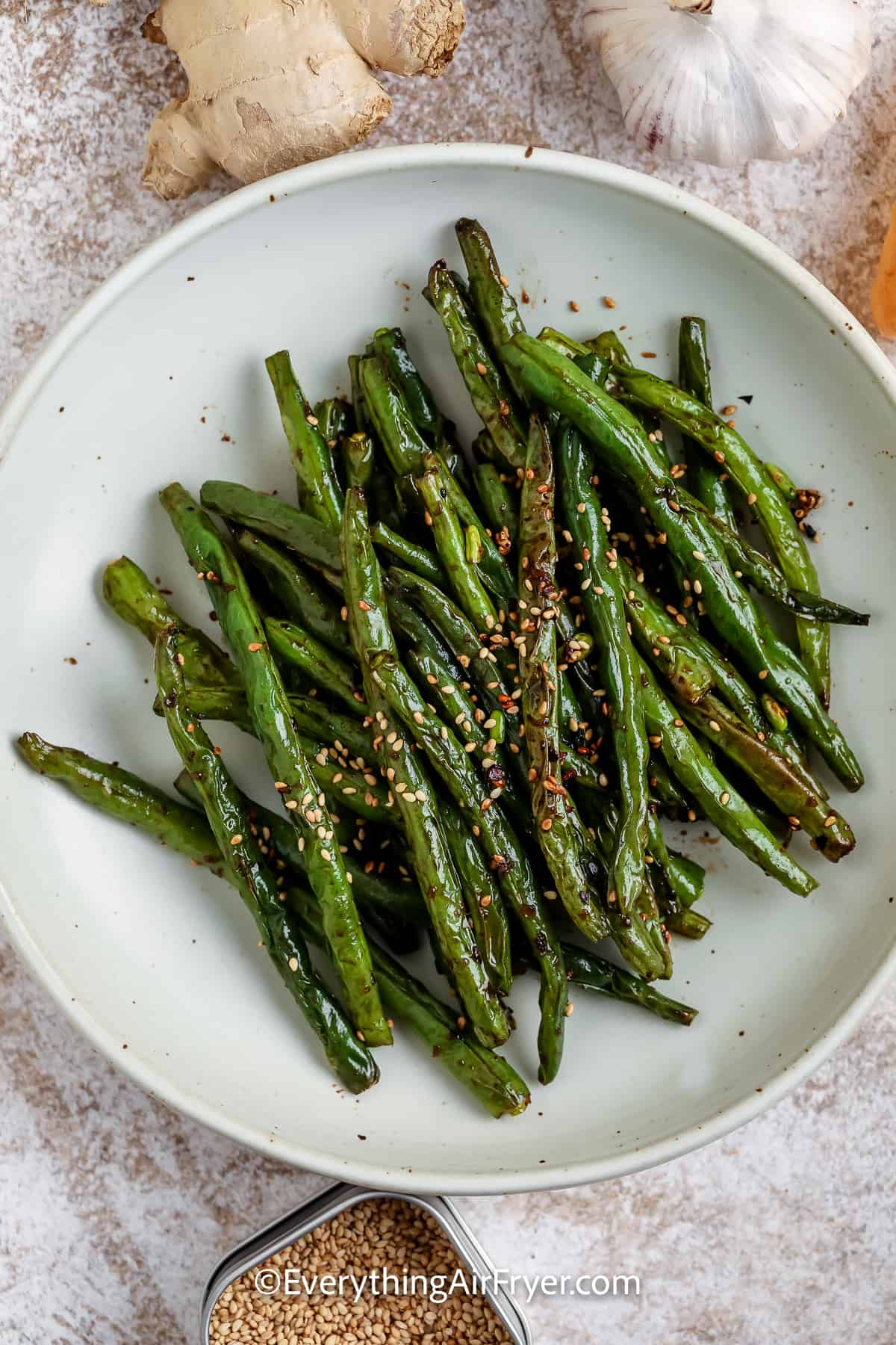 cooked green beans on a plate